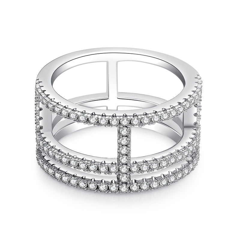 CARISSIE round moissanite pavé statement ring, top-down perspective highlighting the window-like structure and central vertical bar