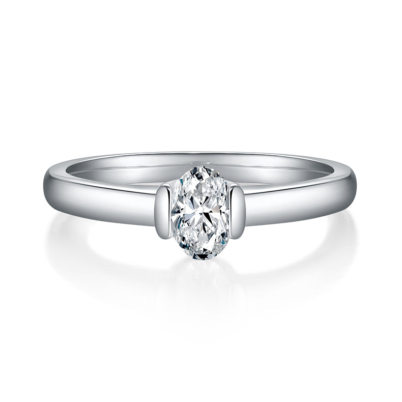 CARISSIE oval moissanite bezel ring, front view highlighting the 4x6mm stone brilliance and smooth setting