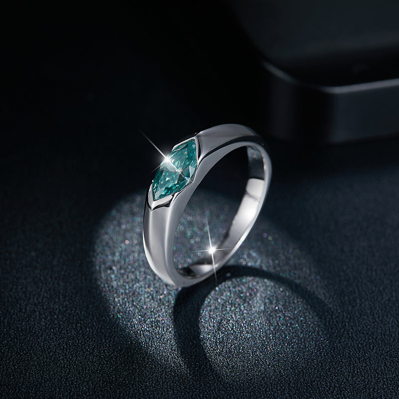 Carissie Ring CM215582 - Silver Angle View