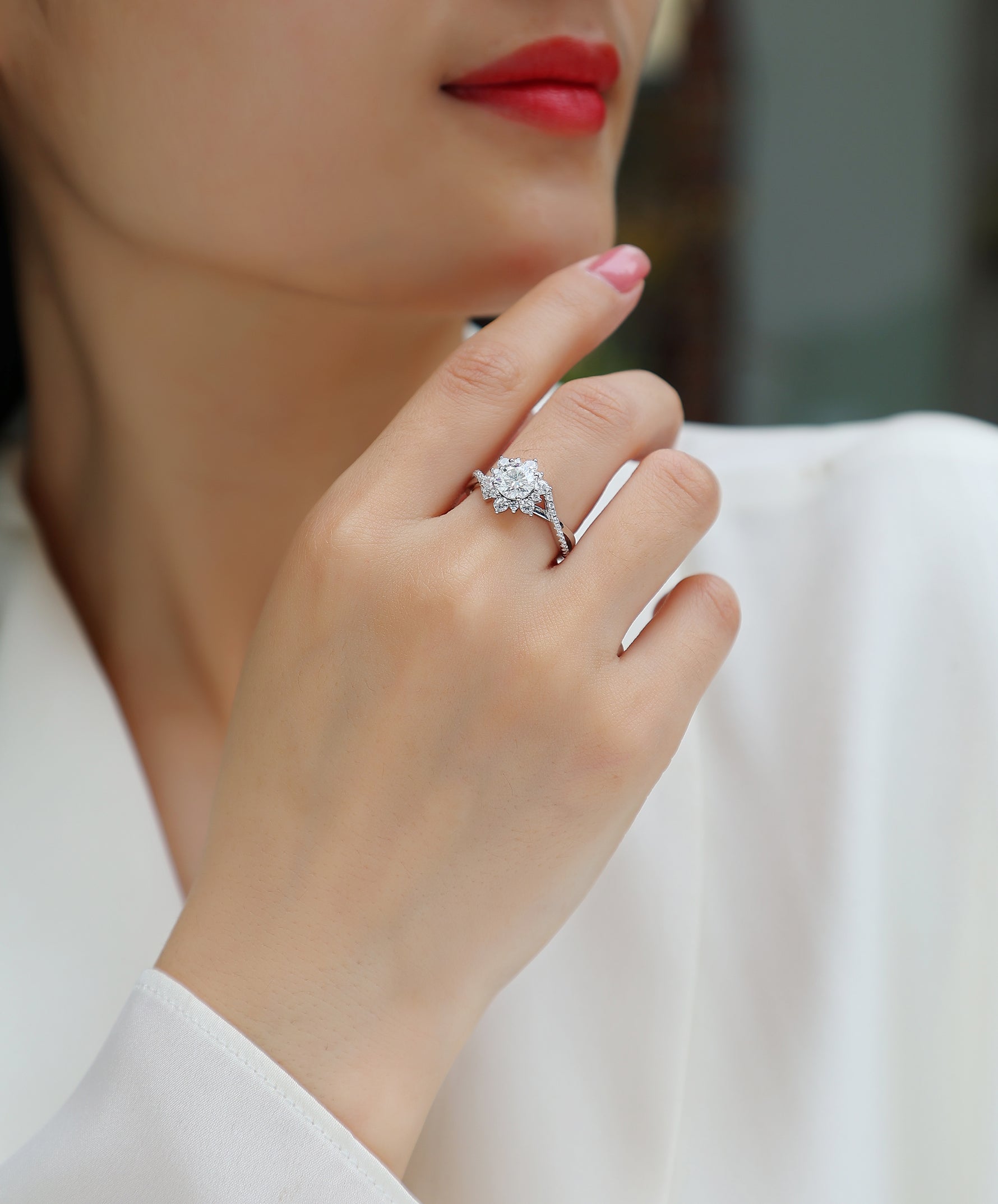 Carissie Ring MF214305 - Silver On Model