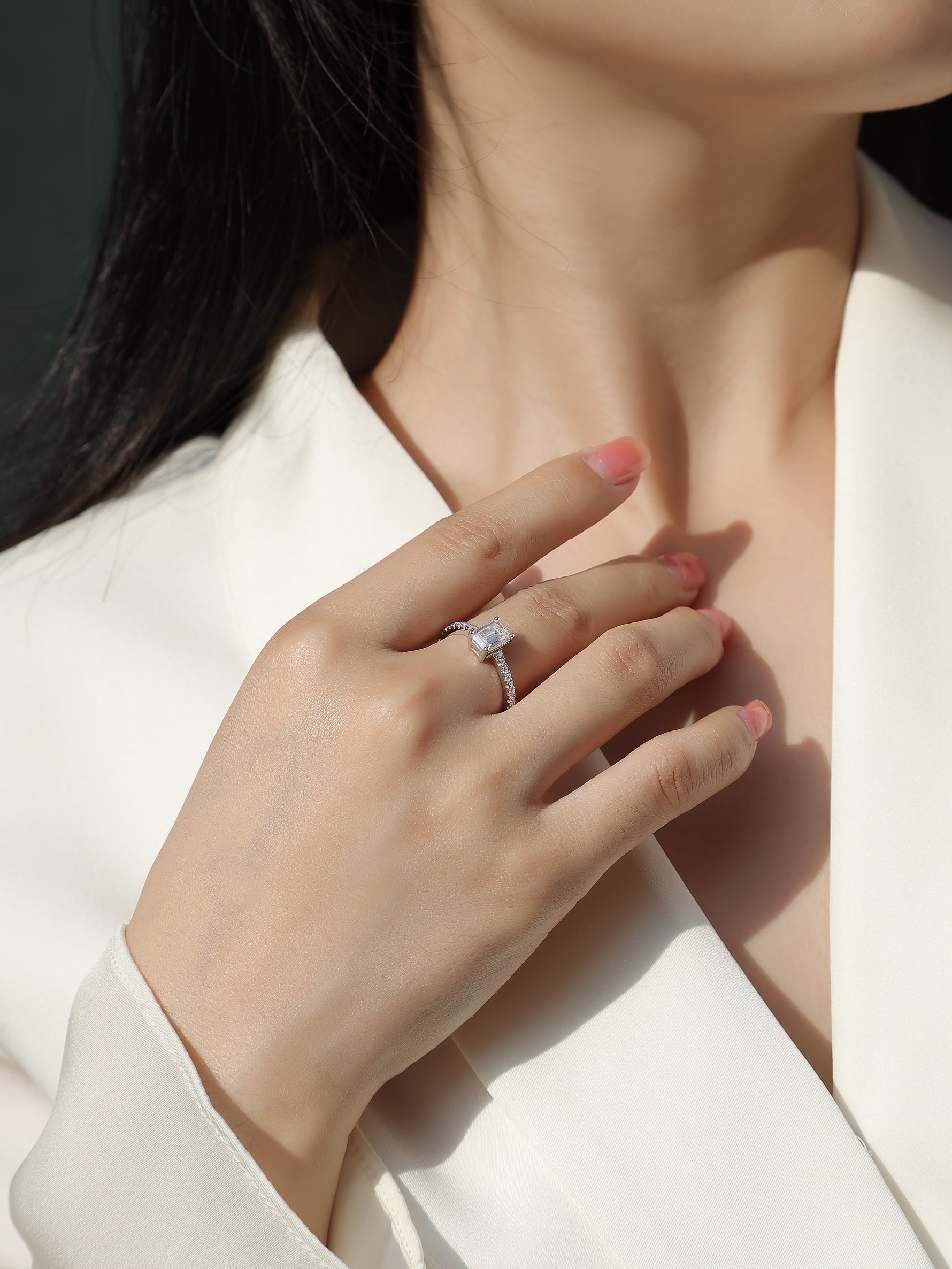 Carissie Ring MF214425 - Silver On Model