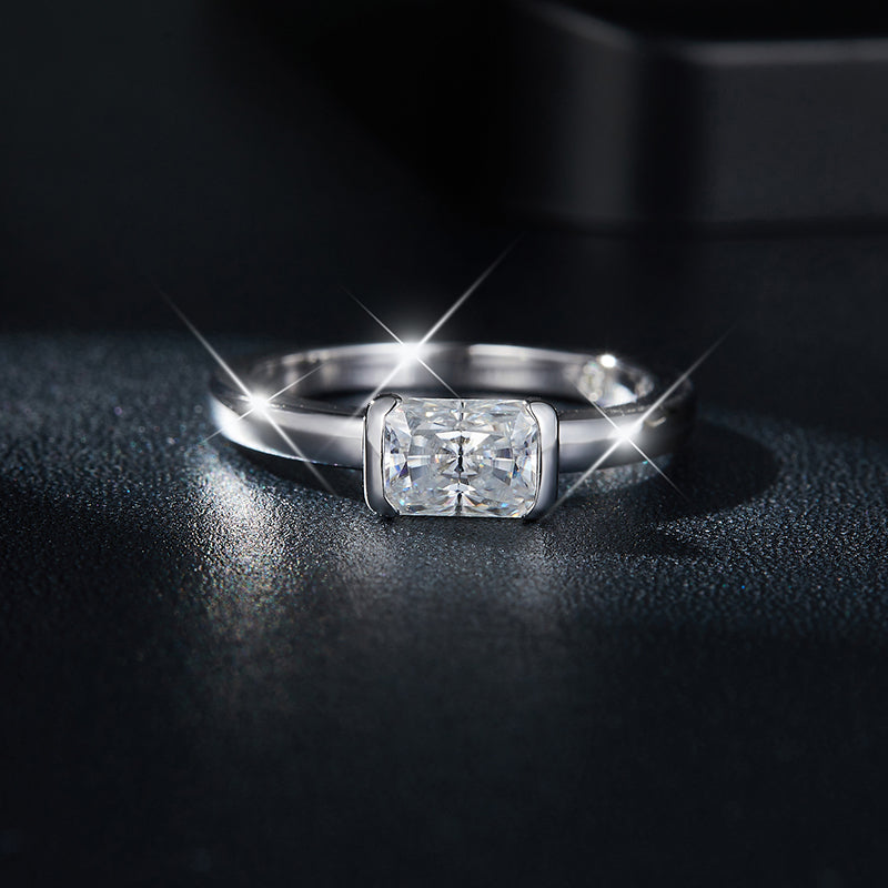 Carissie Ring MF215401 - Silver Angle View