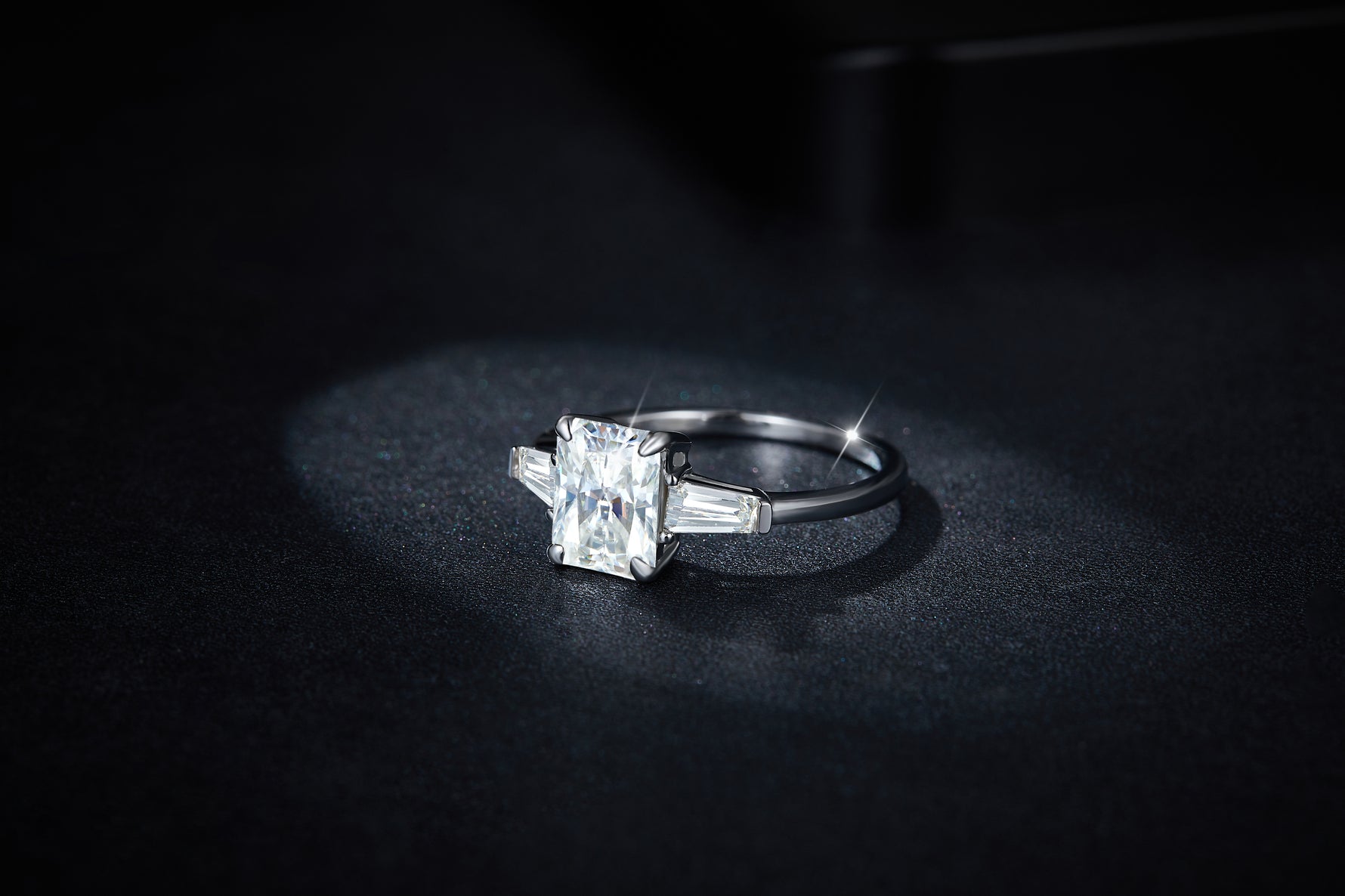 Carissie Ring MF215405 - Silver Angle View