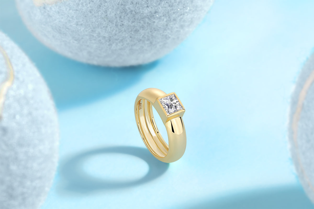 Carissie Ring MF216011 - Yellow Gold Angle View