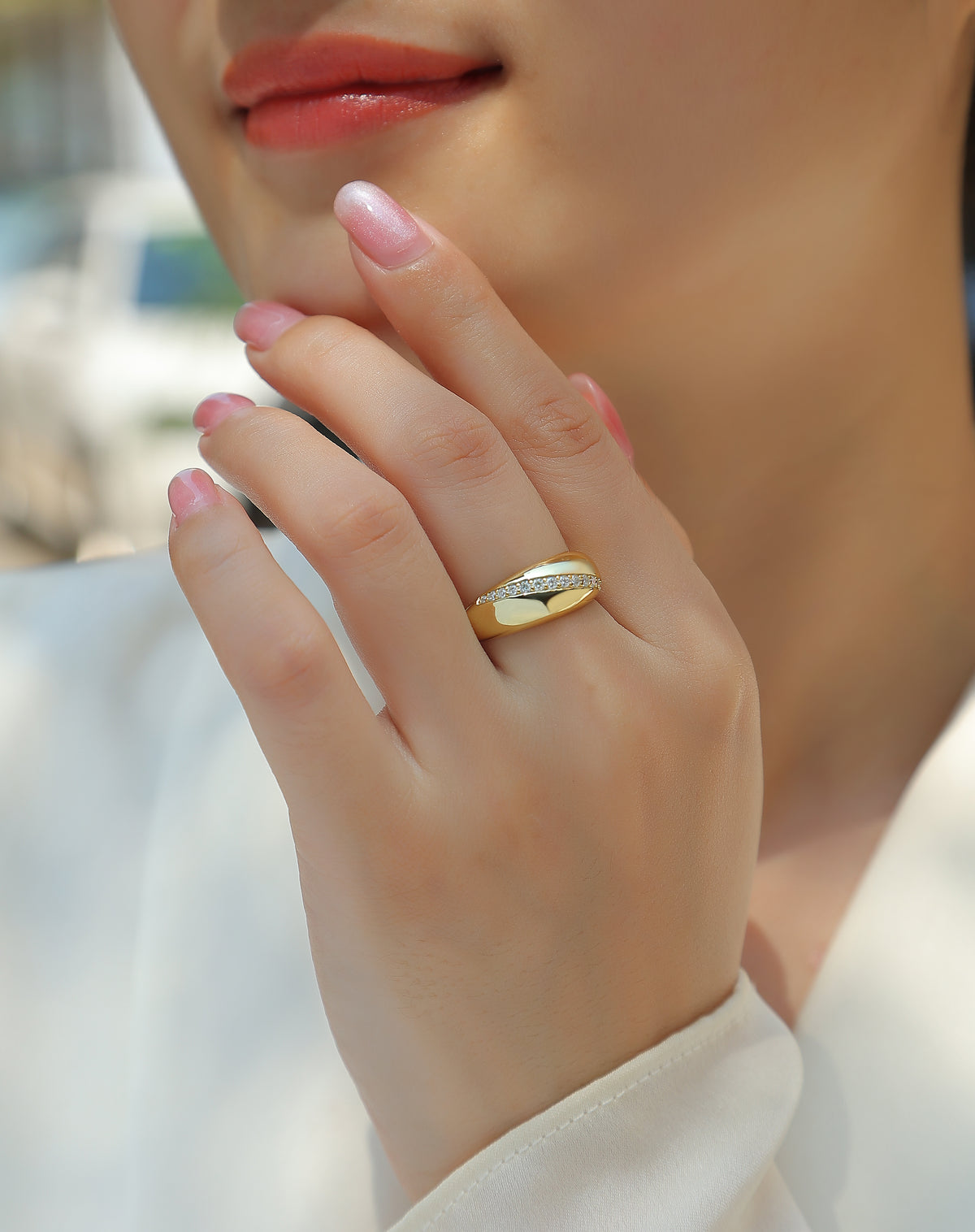 Carissie Ring MF216015 - Yellow Gold On Model