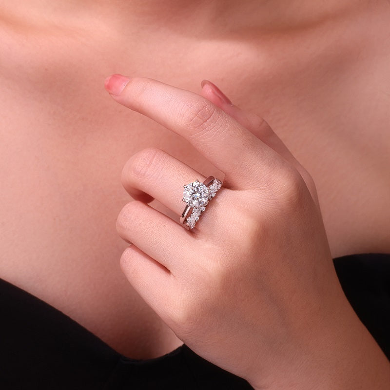 Carissie Ring MF216643 - Silver On Model