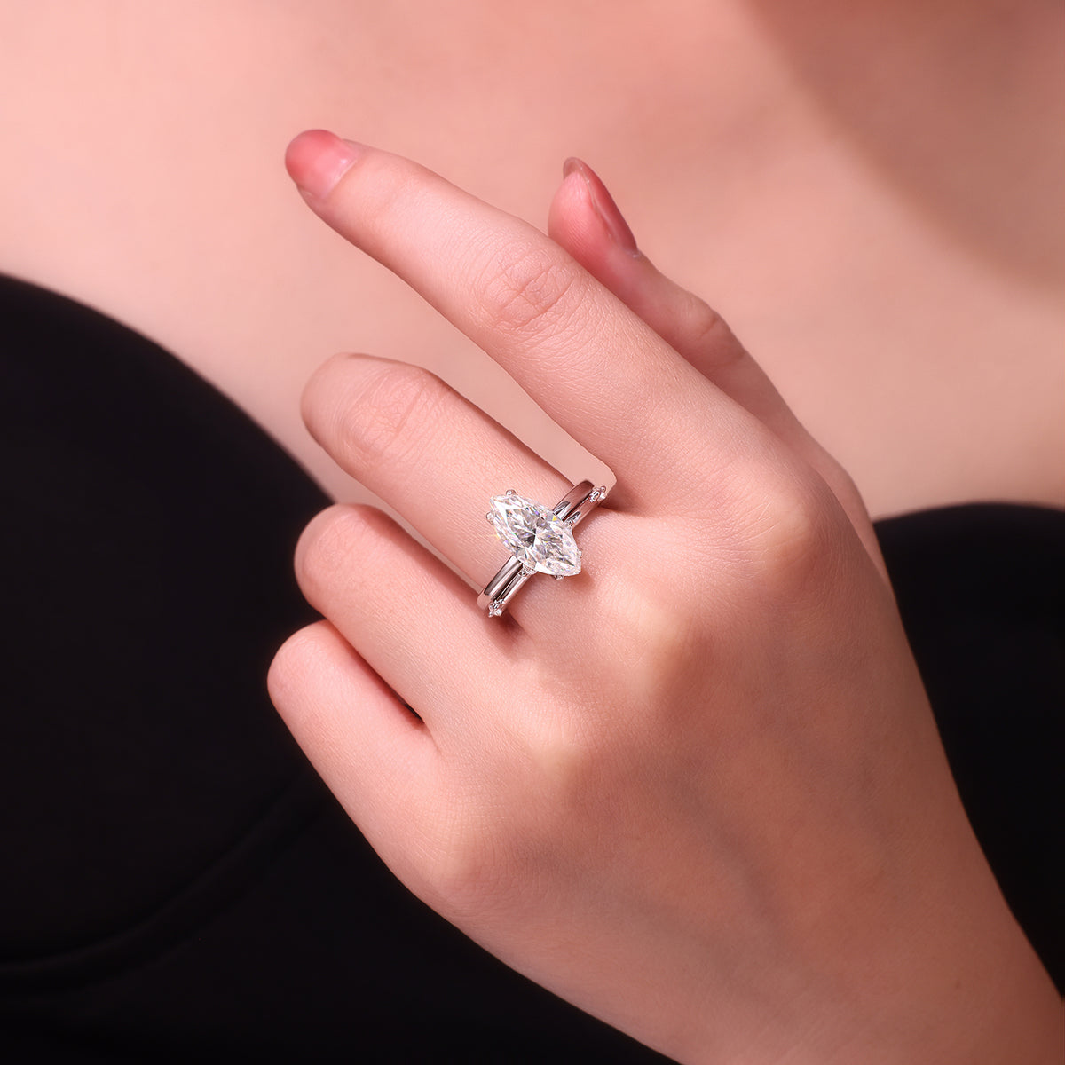 Carissie Ring MF216644 - Silver On Model