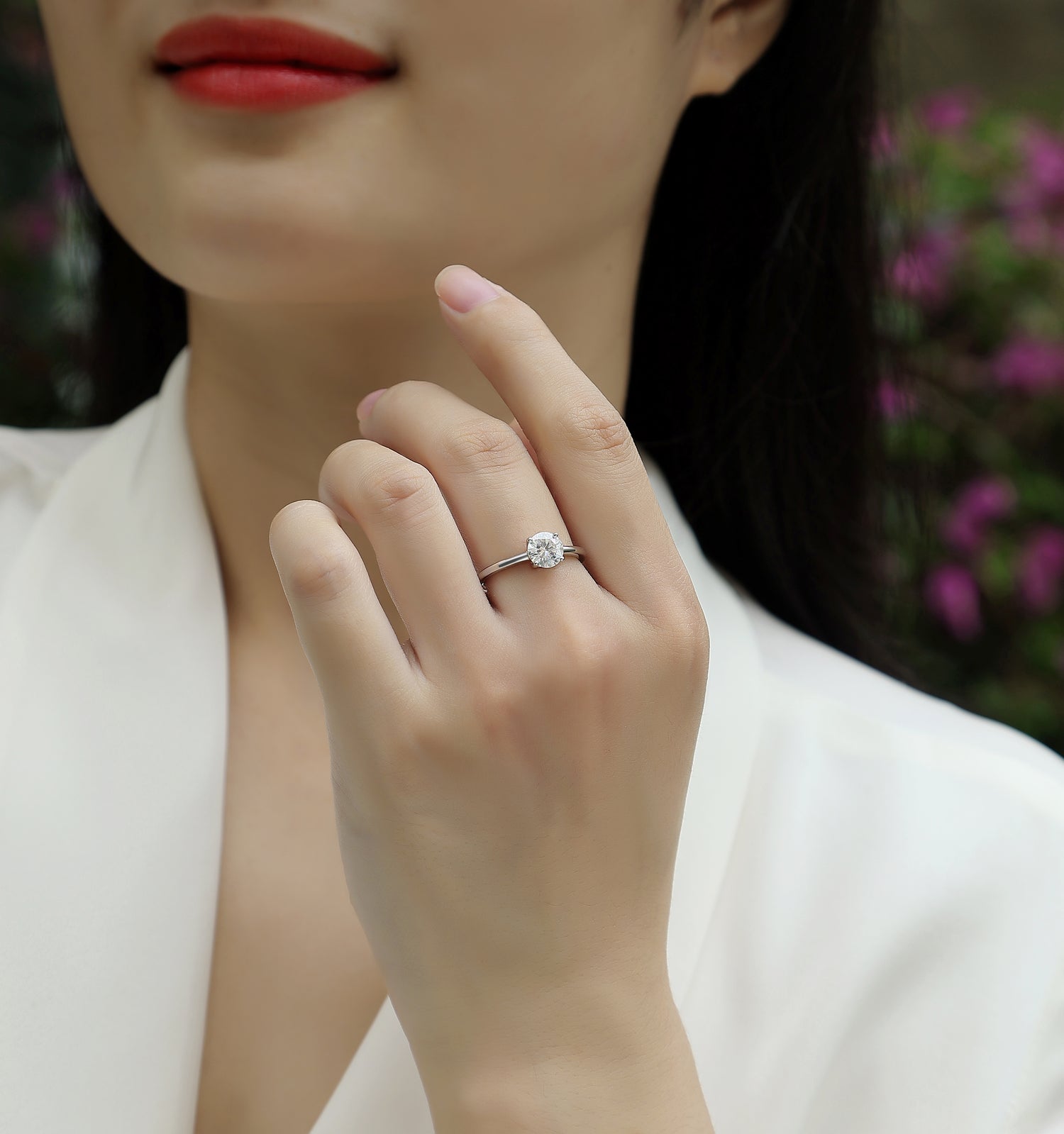 Carissie Timeless Elegant Round Solitaire Engagement Ring 1 Ct