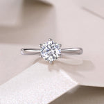 Carissie Classic Round Solitaire Prong Engagement Ring 1 Ct
