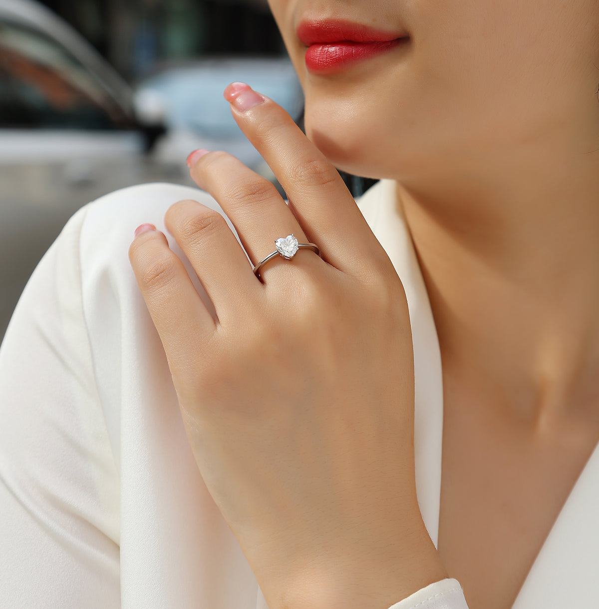 Carissie Classic Heart Solitaire Engagement Ring
