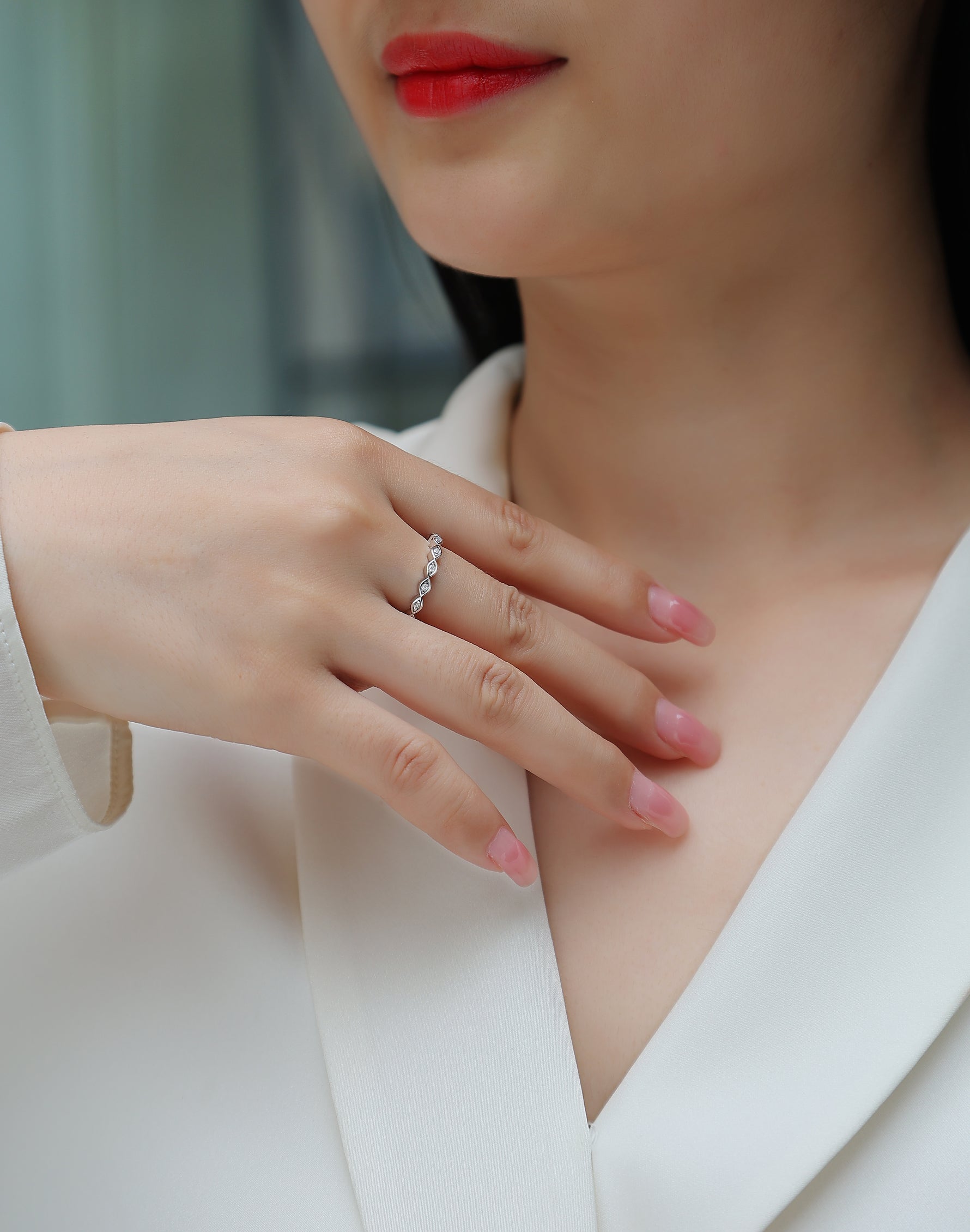 Carissie Timeless Marquise Shaped Open Linked Eternity Band