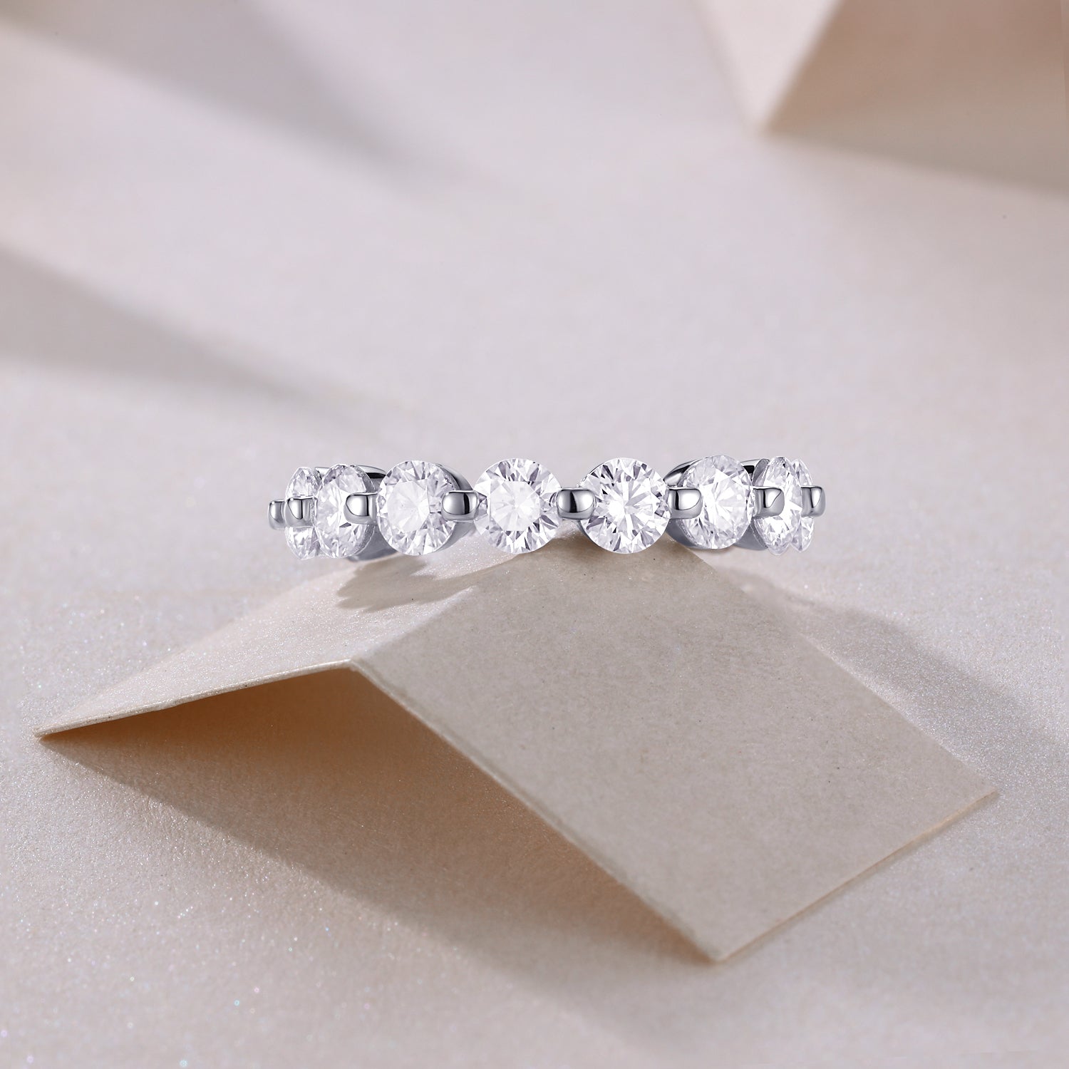Carissie Round Cut Interlocking Full Eternity Band