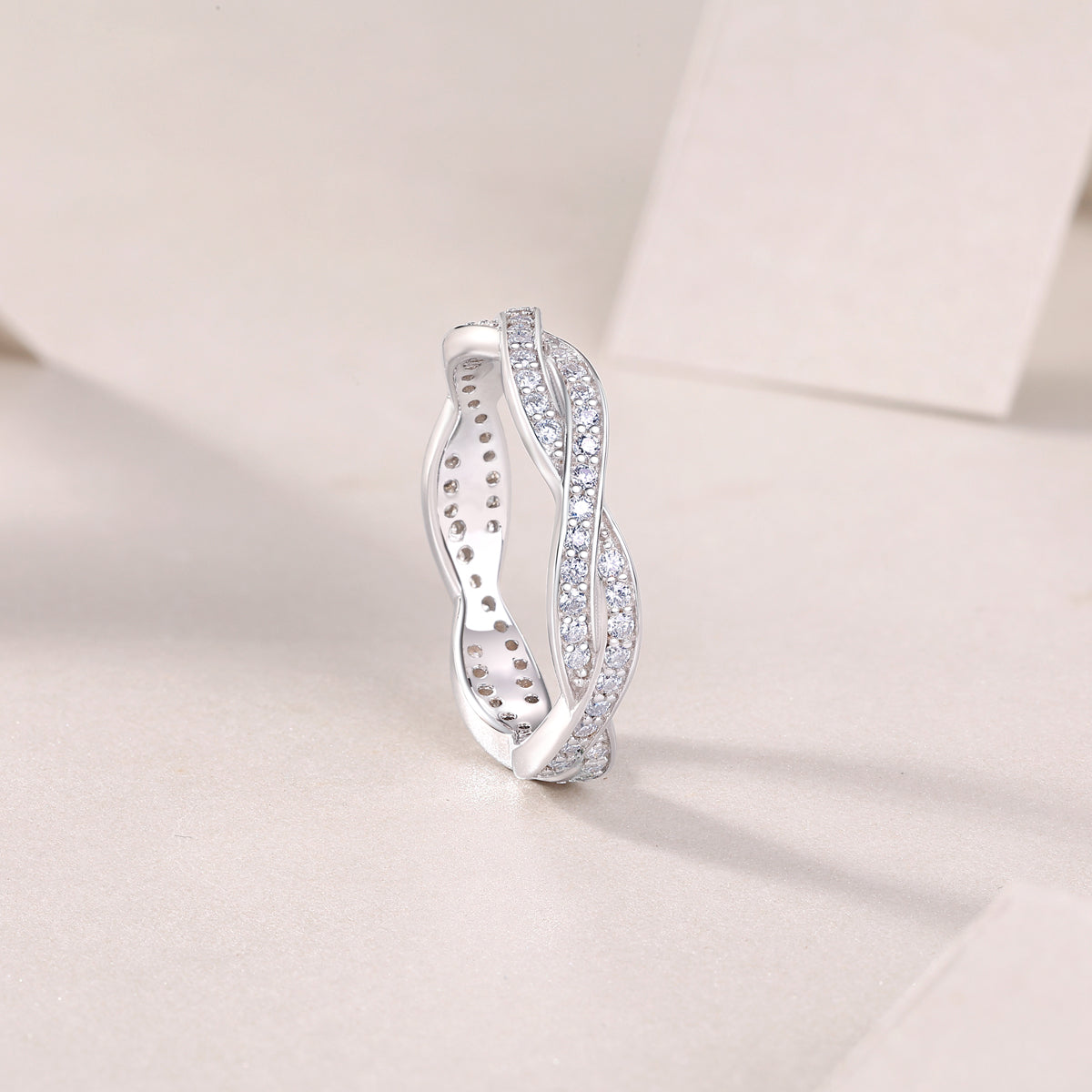 Carissie Vintage Twist Intertwined Double Row Eternity Band