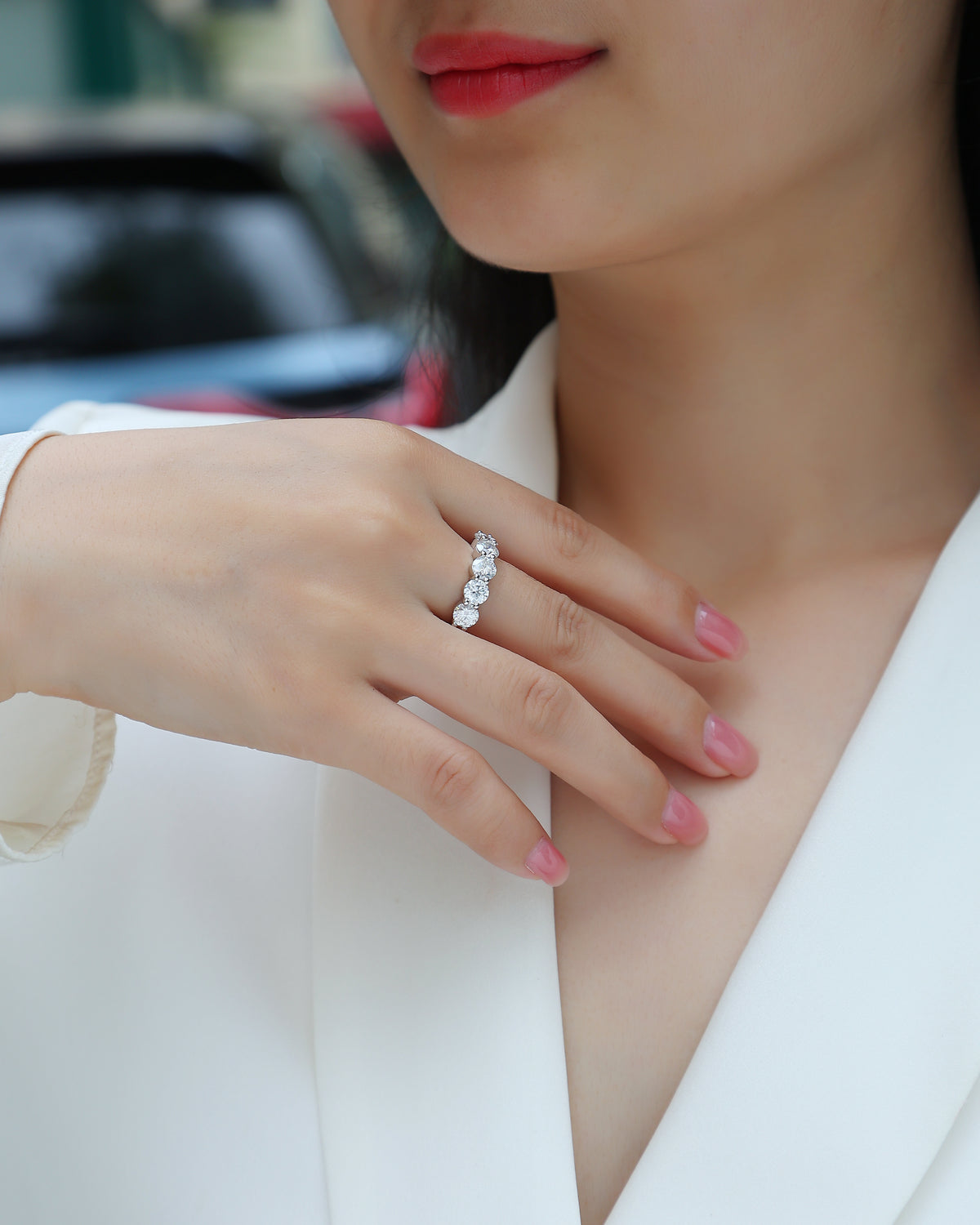 Carissie Classic Round Prong Cluster Wedding Band