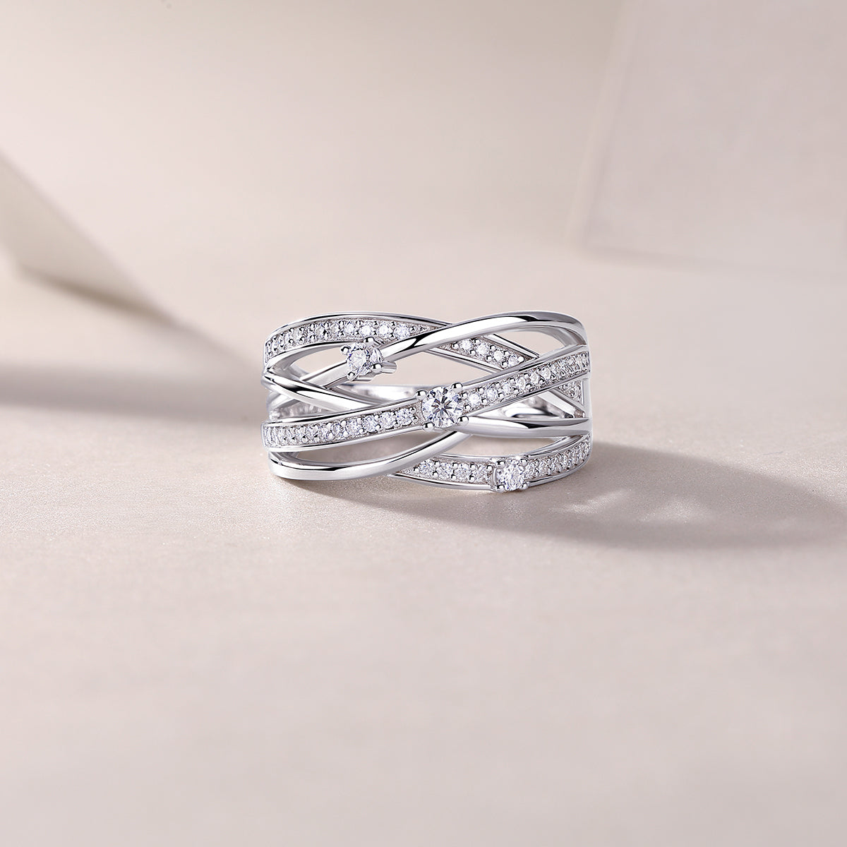Carissie Classic Twist Multi-Band Cluster Cocktail Ring