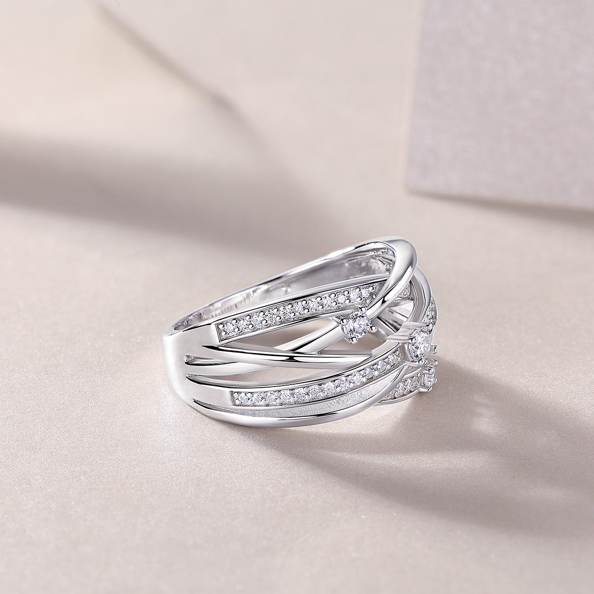 Carissie Classic Twist Multi-Band Cluster Cocktail Ring